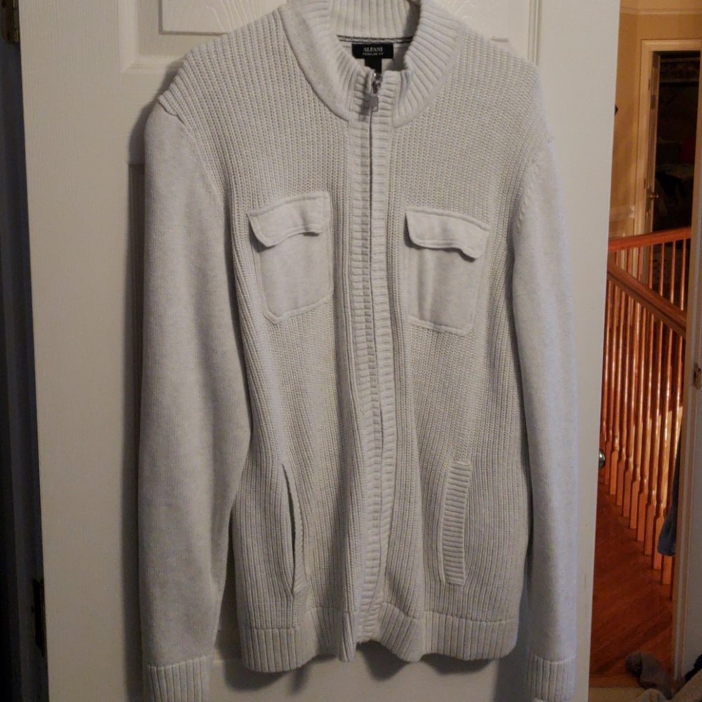 Mens Alfani full zip sweater large white